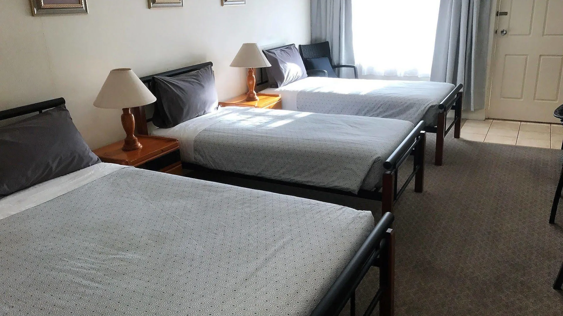 Cooks Endeavour Motor Inn 3*, Tweed Heads Australia